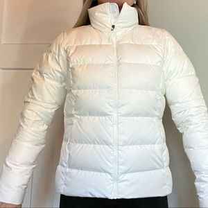 Snowy white North Face Puffer only worn a handful of times.
